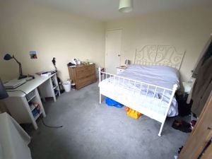 Photo 25- click for photo gallery